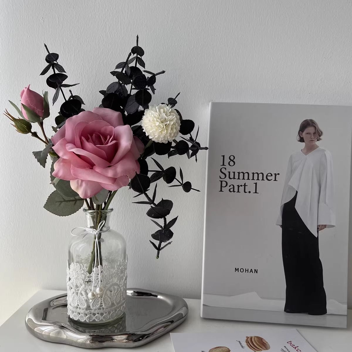 1pc Elegant Faux Rose Arrangement in Luxury Wine Glass Vase with Decorative Pearls Living Room Decor,autumn home decor,autumn decor,room decor