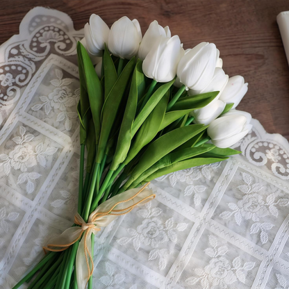 30pcs Real Touch Tulips PU Artificial Flowers, Fake Tulips Flowers for Arrangement Wedding Party Easter Spring Home Dining Room Office Decoration,White tulips artificial flowers Faux Flowers Fake tulips Flowers Mother's Day Gifts - kuomie